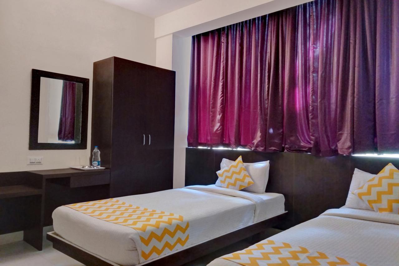 Oyo 10843 Hotel Rmv Savera Bangalore Ngoại thất bức ảnh